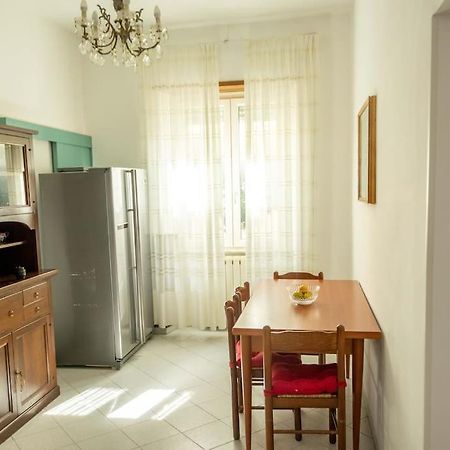 Appartement Lemontree House - Minturno à Scauri  Extérieur photo